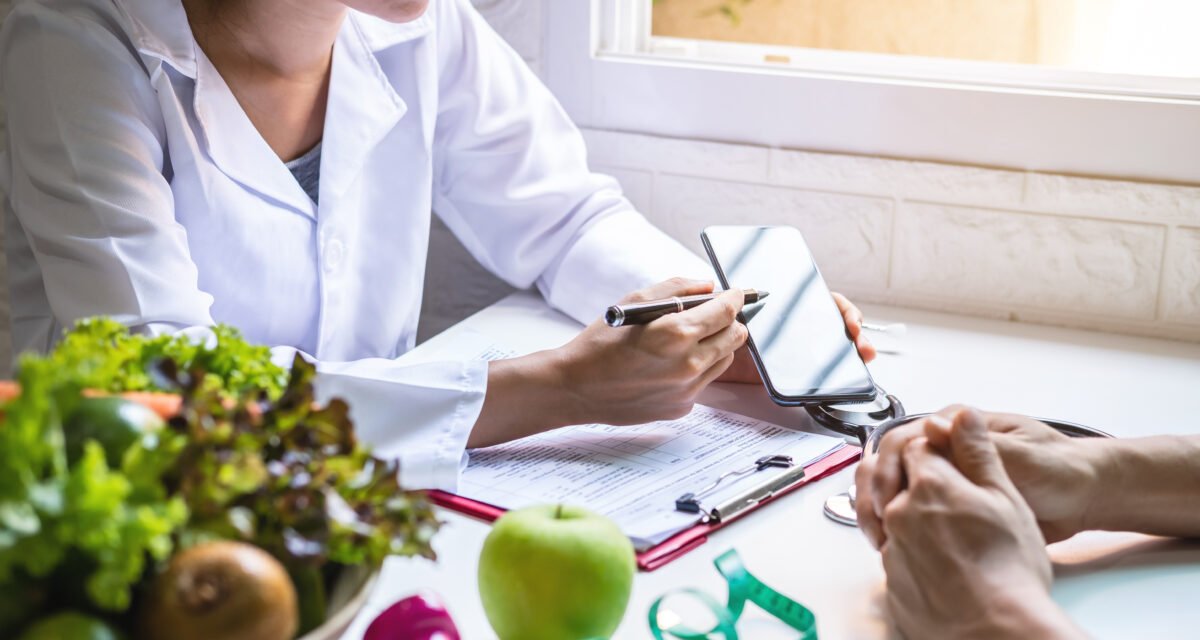 Nutricionista lista orientações de alimentação para corredores antes, durante e depois das provas - Imagem do artigo