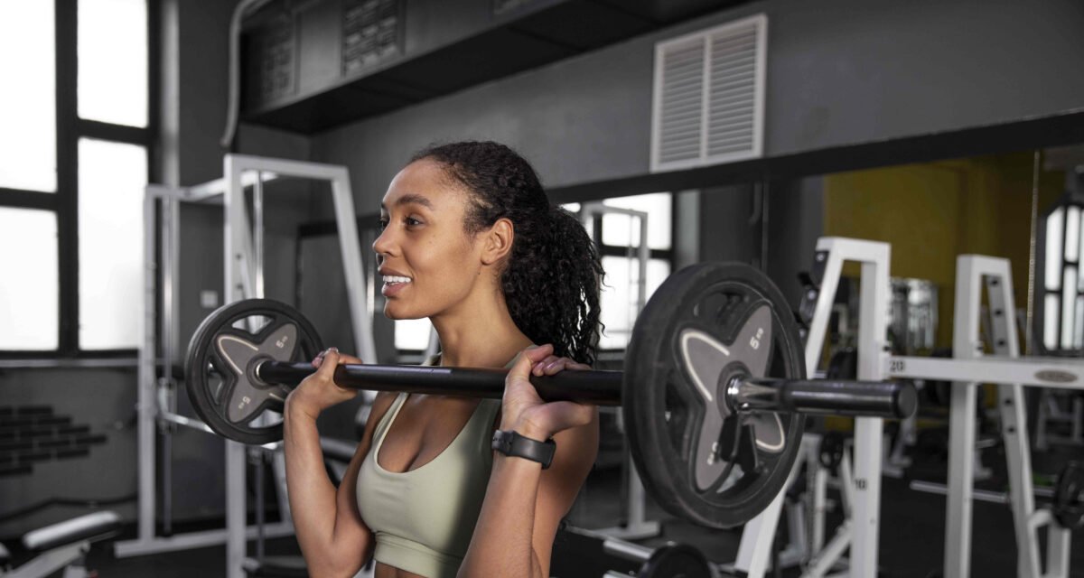 Especialista aponta cinco cuidados essenciais antes de iniciar rotina de exercícios - Imagem do artigo