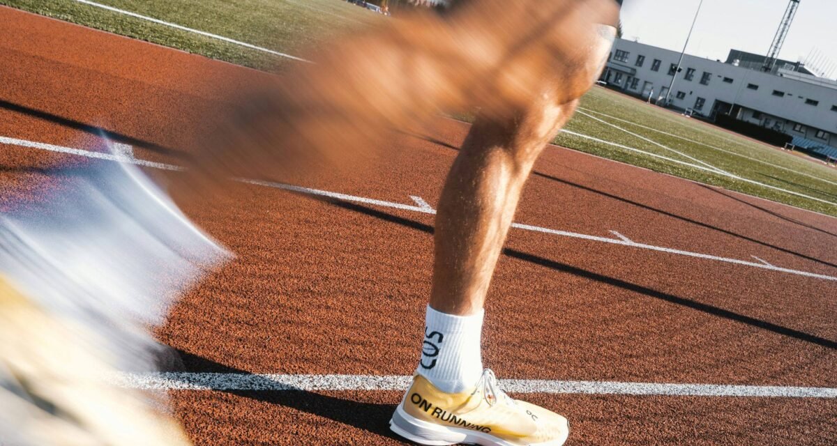 Treino de força e aulas complementares são decisivos para evolução na corrida de rua - Imagem do artigo
