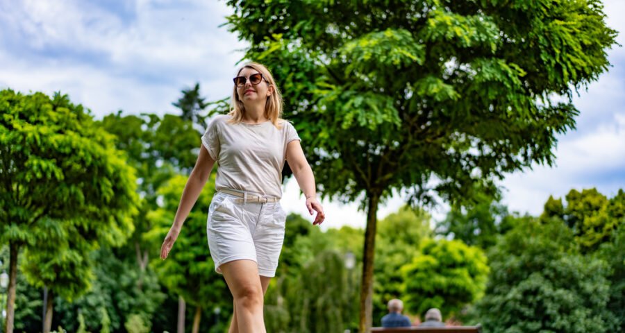 Verão exige ajustes na suplementação para repor líquidos, eletrólitos e antioxidantes - Imagem do artigo