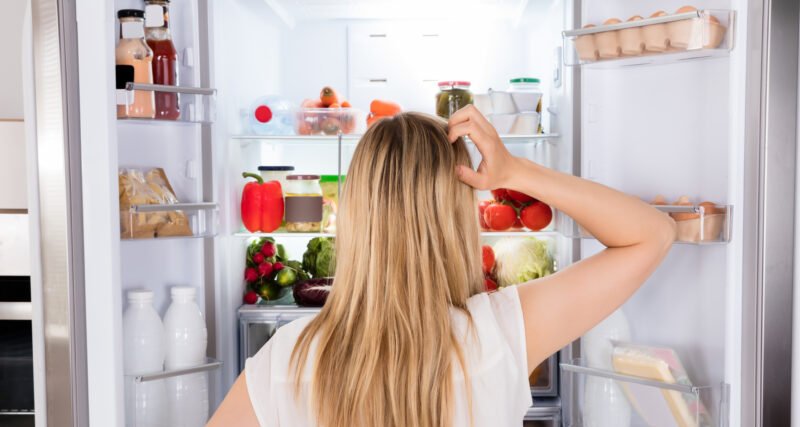 Especialistas detalham como identificar fome, gula e compulsão alimentar - Imagem do artigo