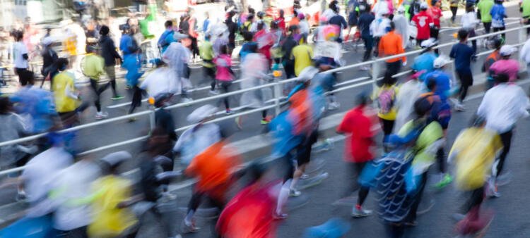 Kit de prova é decisivo para 83,7% dos corredores, aponta pesquisa da Ticket Sports - Imagem do artigo