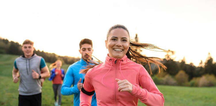Especialista detalha critérios para escolher uma assessoria de corrida segura e eficiente - Imagem do artigo