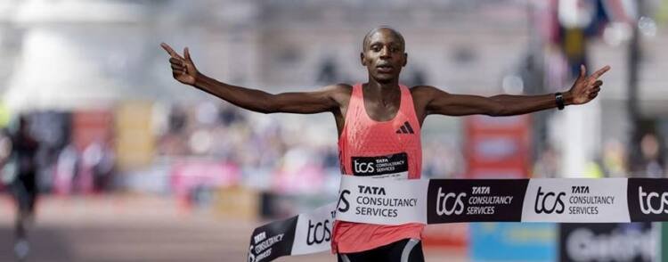 Sabastian Sawe faz história e registra 1h59min30s na Maratona de Londres - Imagem do artigo original